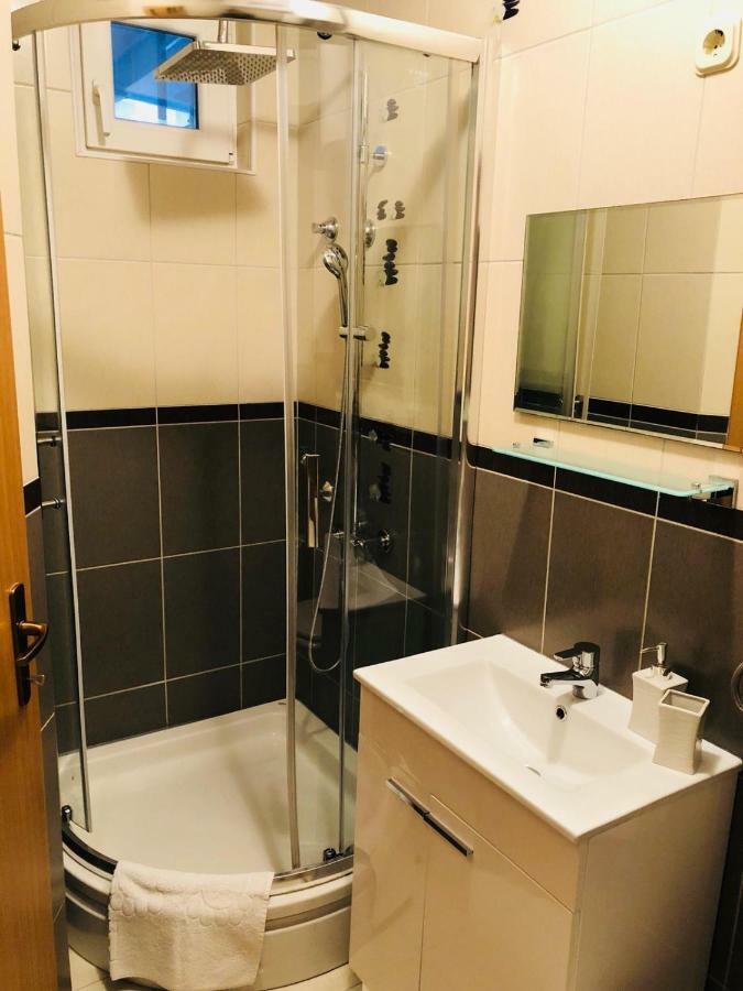פיסק Apartman Stevic מראה חיצוני תמונה