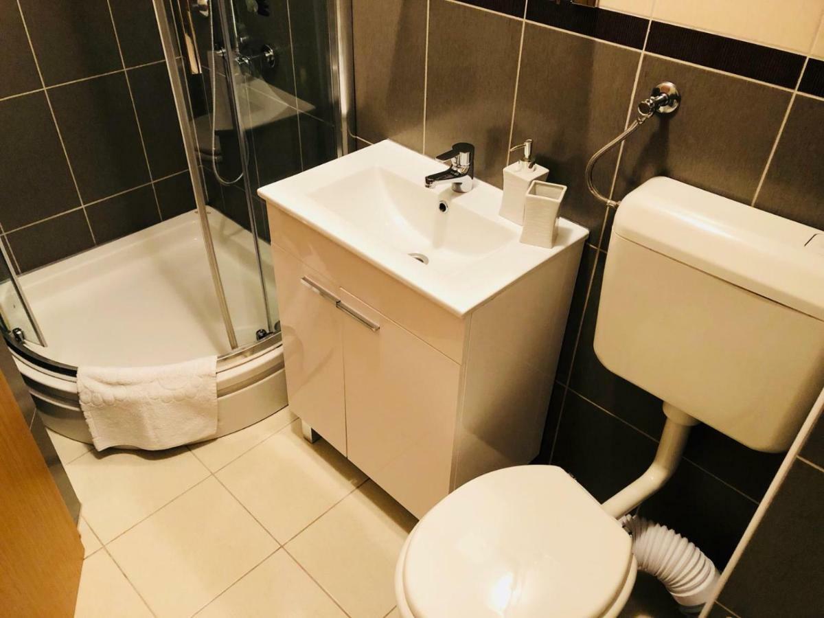 פיסק Apartman Stevic מראה חיצוני תמונה